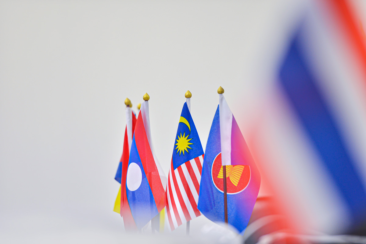 Gipfeldiplomatie in Asien: Wie sind die Ergebnisse des G20- und ASEAN-Treffens zu bewerten?