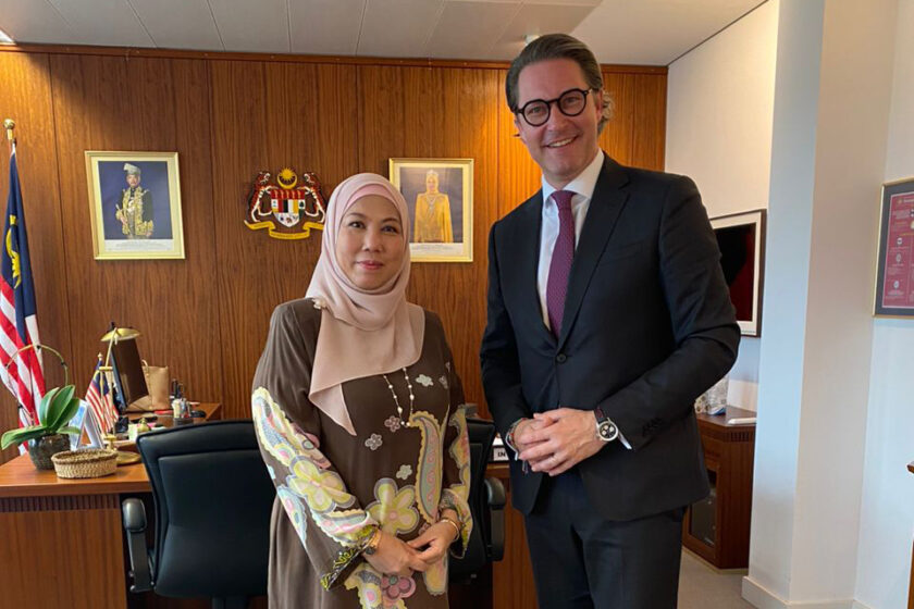 Botschafterdialog Malaysia mit Botschafterin Frau Dr. Adina biniti Kamarudin