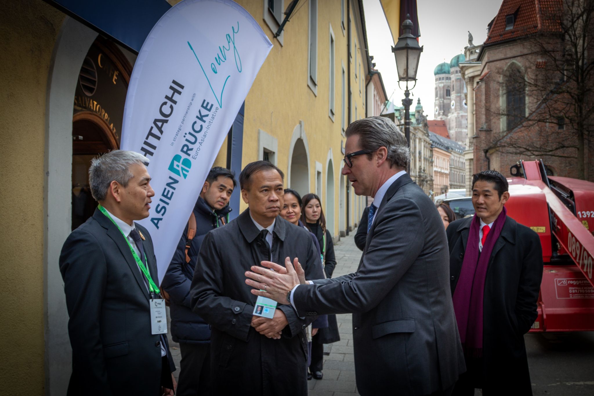 Hitachi-Asienbrücke Lounge bei Münchner Sicherheitskonferenz 2026