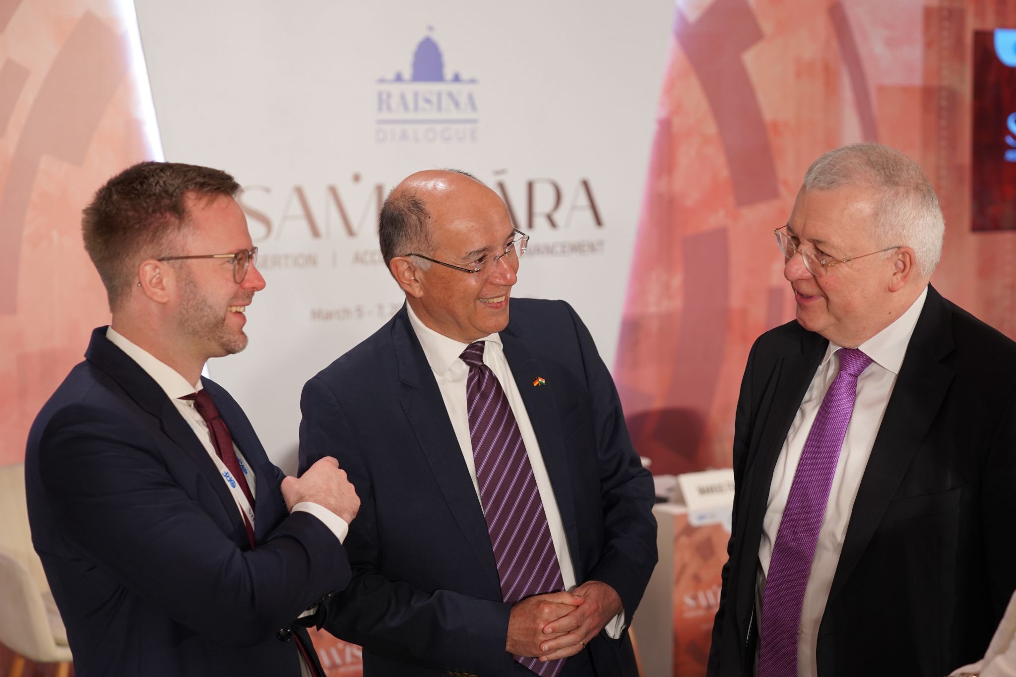 Asienbrücke e.V. Breakfast Roundtable bei Raisina Dialogue in Delhi 2026